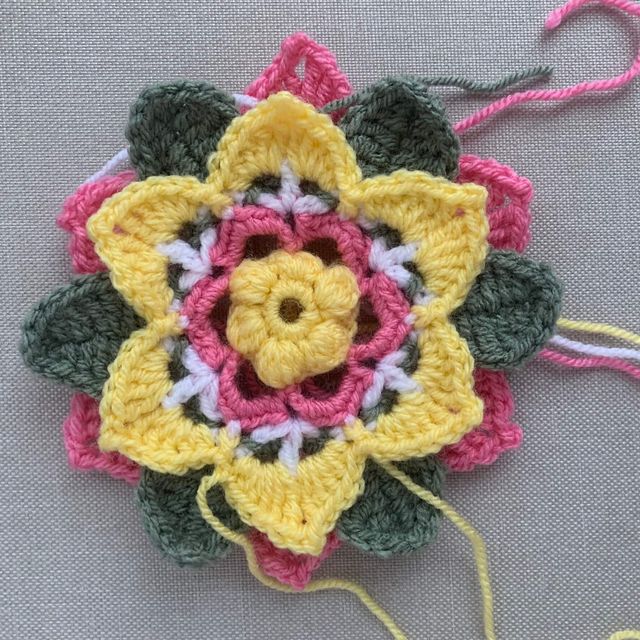 3d rose granny online square pattern